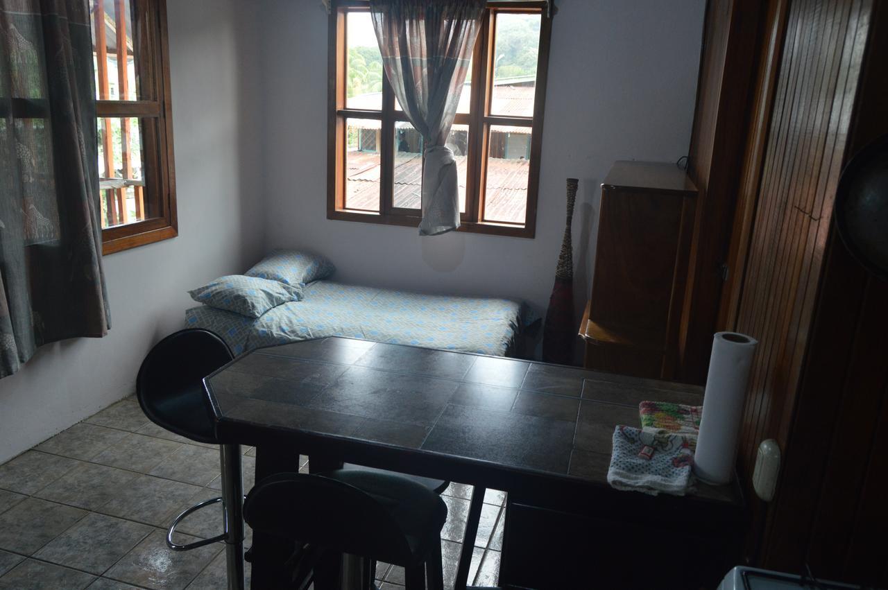 Hotel Puerto Viejo Puerto Viejo de Talamanca Zewnętrze zdjęcie
